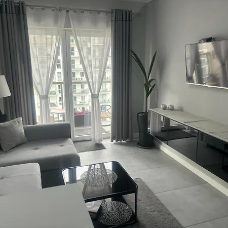 Albatross Towers Joda Bed