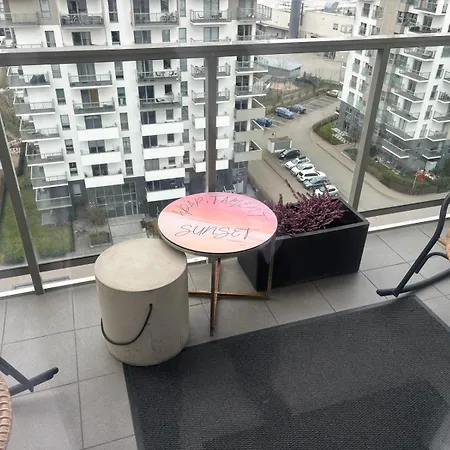 Albatross Towers Joda Bed *