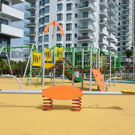 阿尔巴托塔楼约达住宿公寓 *